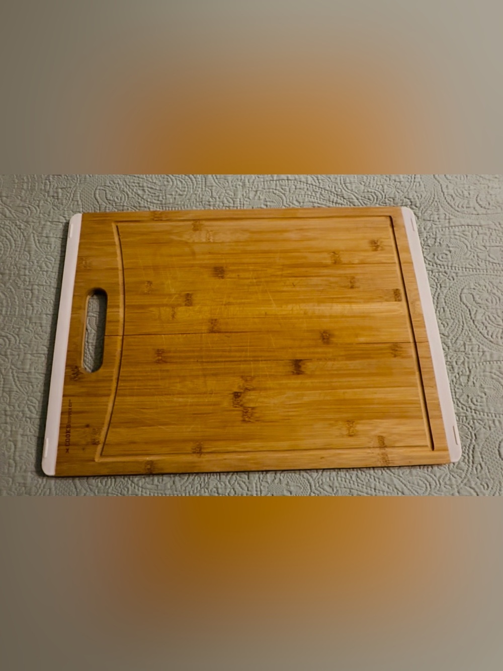 Cook’s Supply Bamboo Cutting Board w/handle & juice groove, used.